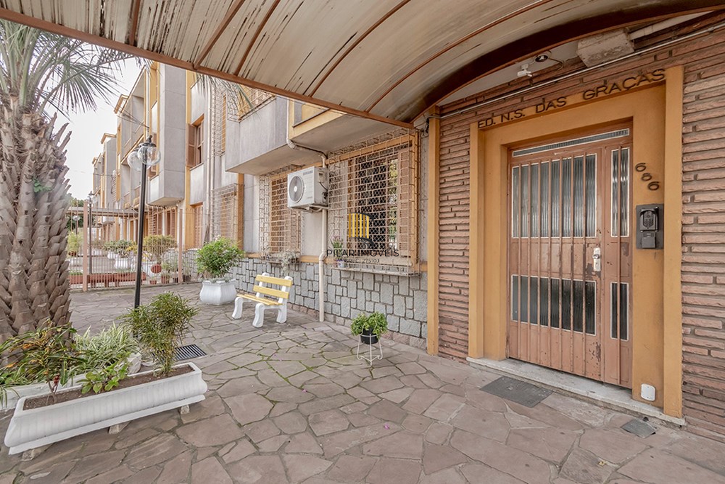 Apartamento 2 dormitórios no bairro Glória