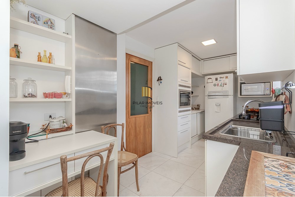 Apartamento 3 dormitórios no bairro Chácara das Pedras