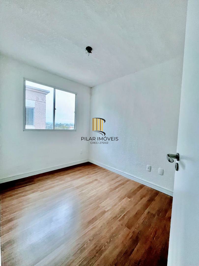 Apartamento 2 dormitórios no bairro Restinga