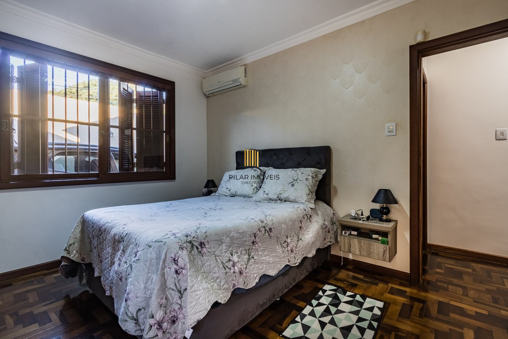Casa de Condomínio 3 dormitórios no bairro Santa Tereza