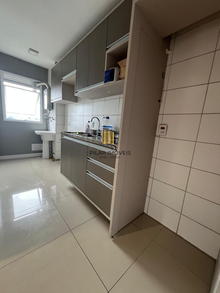 Apartamento 2 dormitórios no bairro Cavalhada