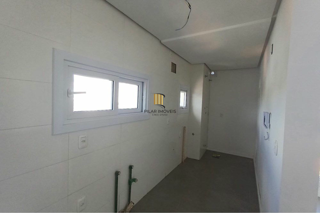 Apartamento 2 dormitórios no bairro Vila Ipiranga