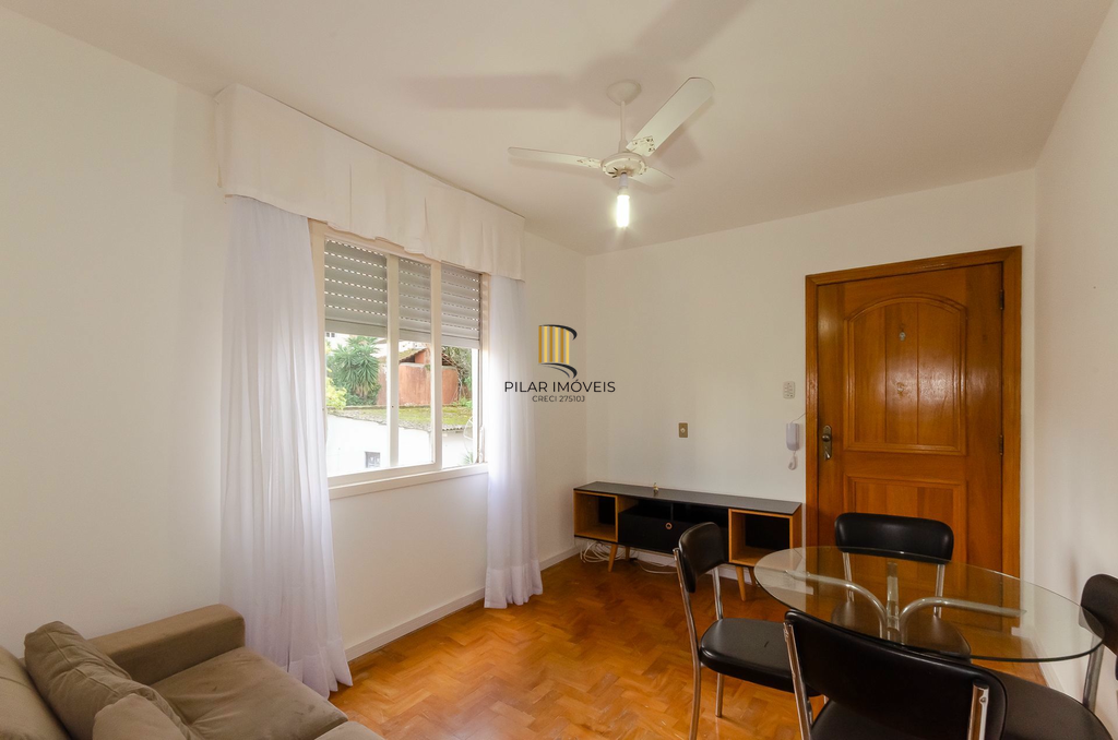 Apartamento 2 dormitórios no bairro Petrópolis
