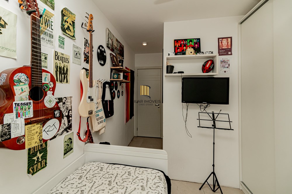 Casa 3 dormitórios no bairro Jardim Carvalho