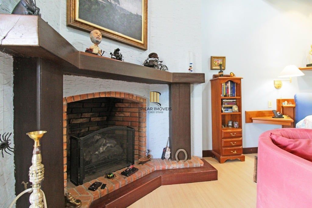 Casa de Condomínio 4 dormitórios no bairro Santa Tereza