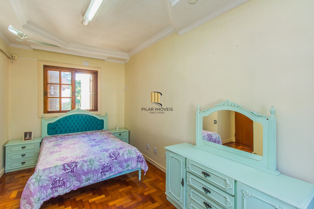 Casa 5 dormitórios no bairro Marechal Rondon