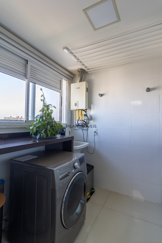 Apartamento 3 dormitórios no bairro Petrópolis