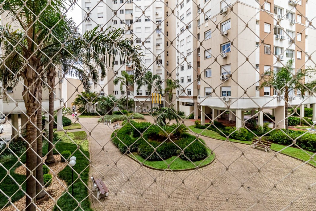 Apartamento 3 dormitórios no bairro Vila Ipiranga