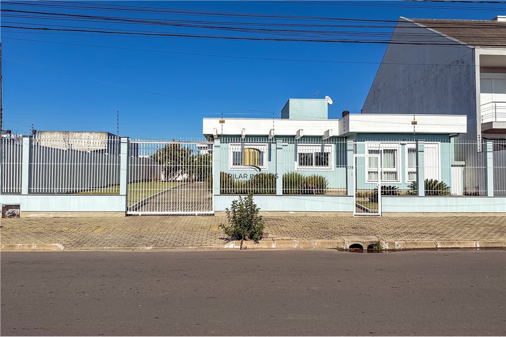 Casa 3 dormitórios no bairro Estância Velha