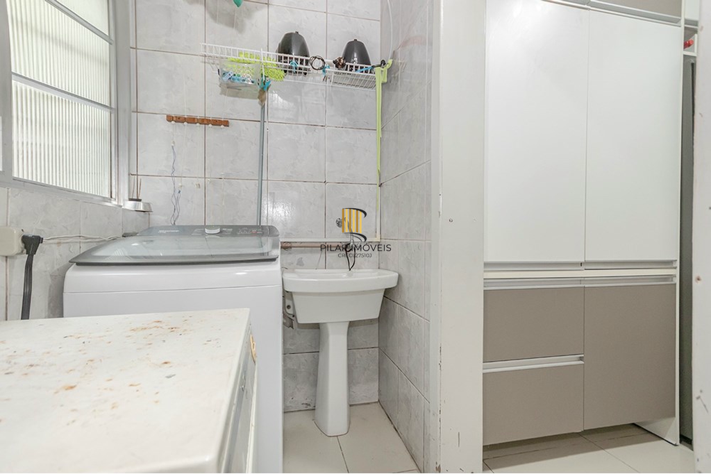 Apartamento 3 dormitórios no bairro Floresta