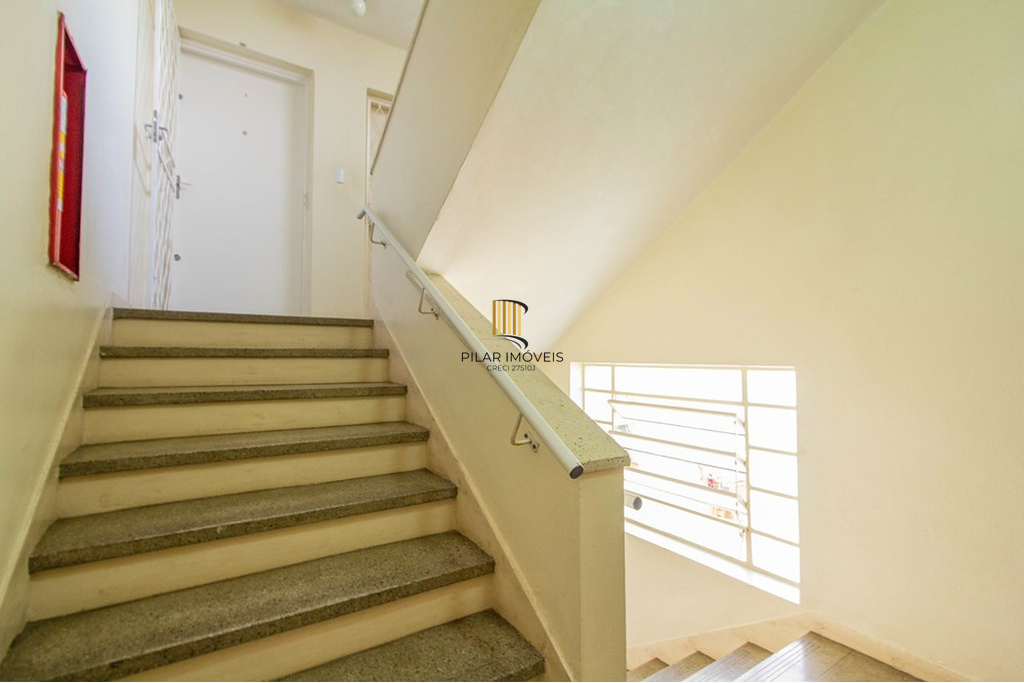 Apartamento 2 dormitórios no bairro Vila Ipiranga