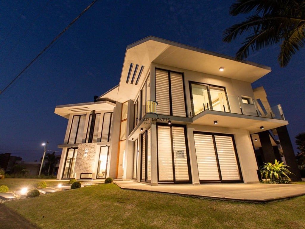 Casa de Condomínio 5 dormitórios no bairro Itapeva