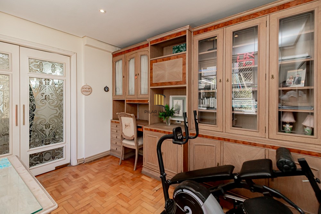 Apartamento 3 dormitórios no bairro Mont Serrat