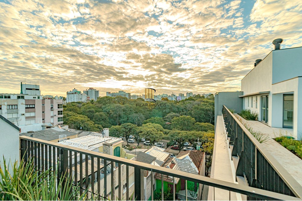 Apartamento 2 dormitórios no bairro Bom Fim