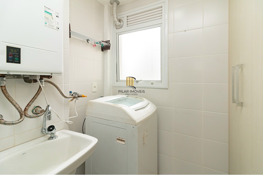 Apartamento 2 dormitórios no bairro Passo da Areia
