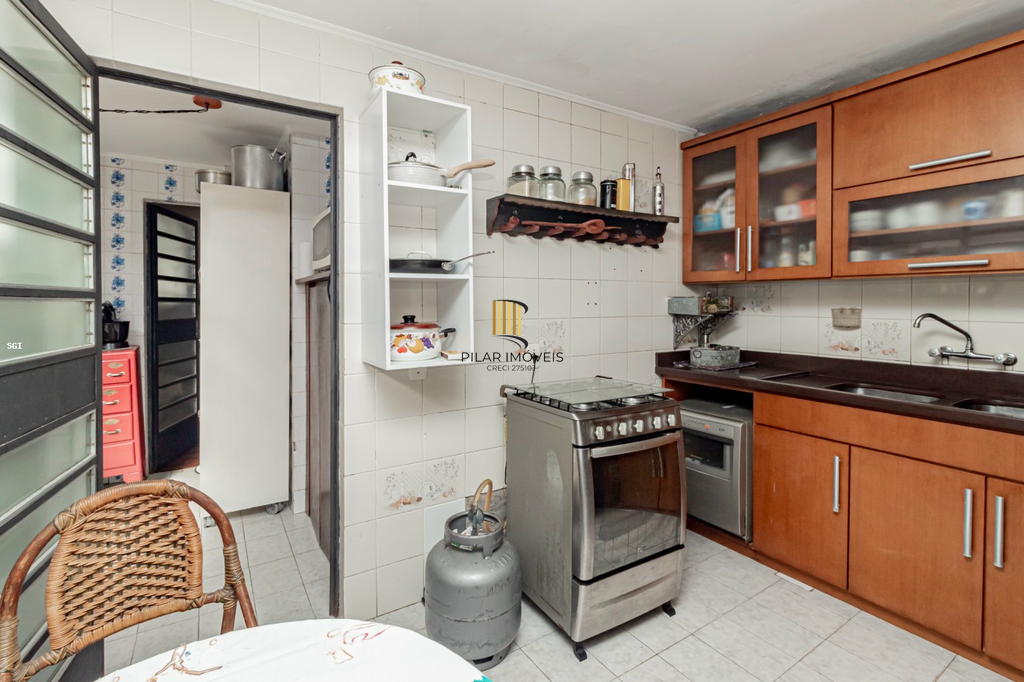 Casa 4 dormitórios no bairro Cristal