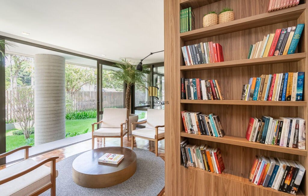 Apartamento 3 dormitórios no bairro Menino Deus