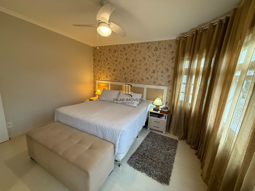 Casa de Condomínio 3 dormitórios no bairro Sarandi