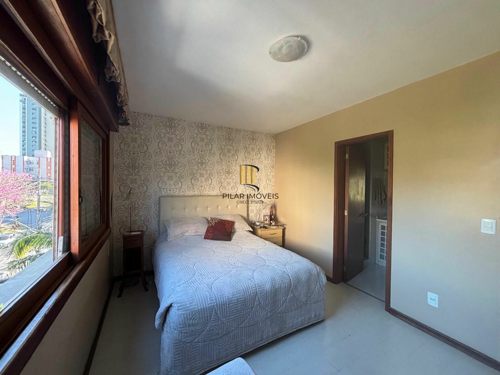 Apartamento 3 dormitórios no bairro Mont Serrat