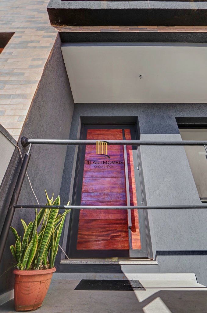 Casa 3 dormitórios no bairro Chácara das Pedras