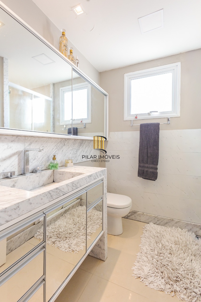 Apartamento 2 dormitórios no bairro Passo da Areia