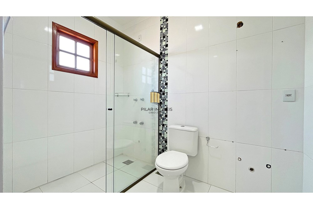 Casa 3 dormitórios no bairro Espírito Santo