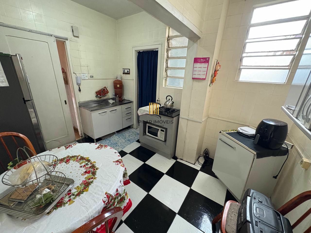 Apartamento 3 dormitórios no bairro Glória