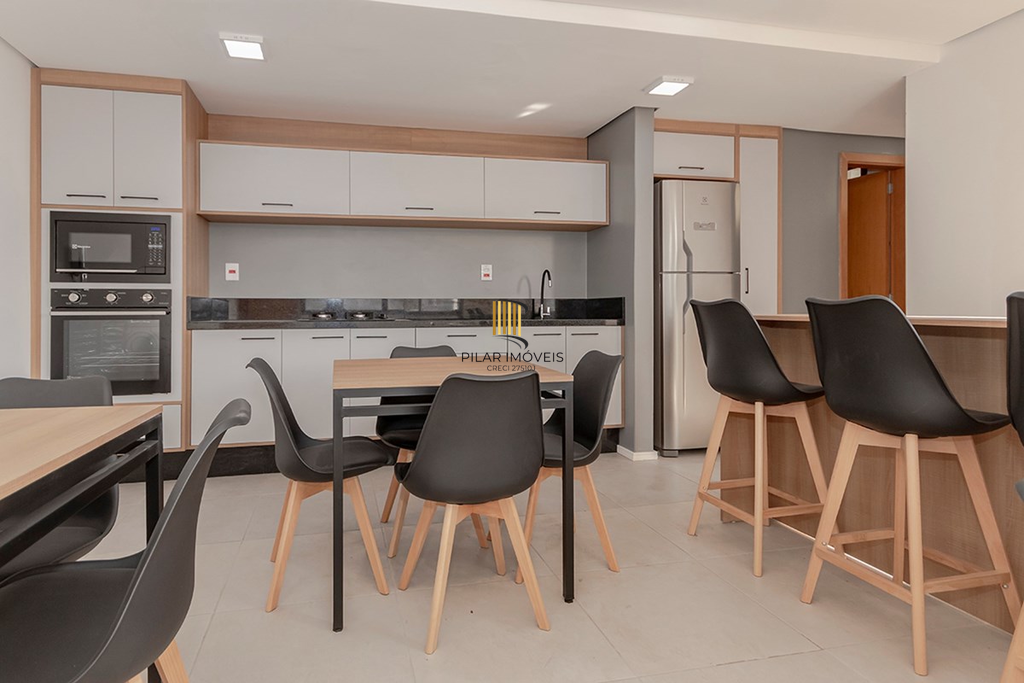 Apartamento 2 dormitórios no bairro Chácara das Pedras