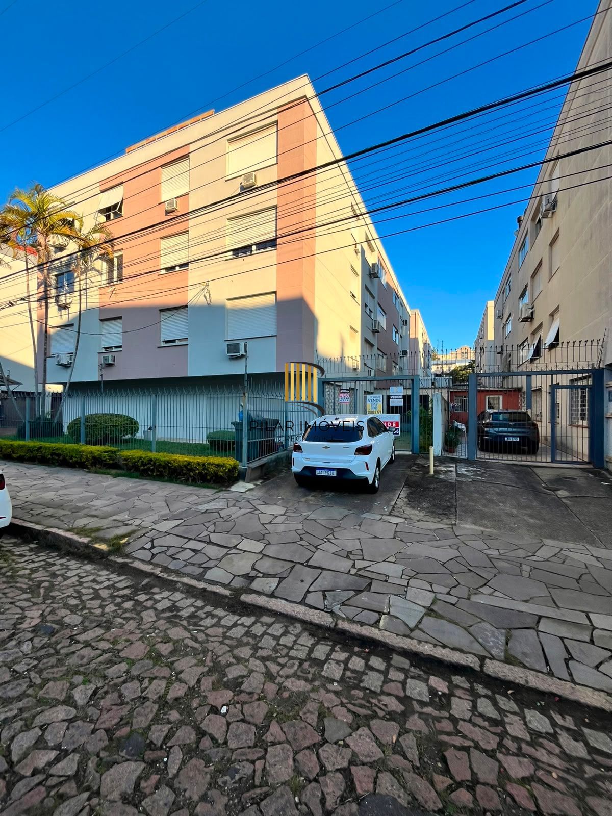 Apto Garden 2 dorms, 91m2 à venda Rua Gaston Englert, Vila Ipiranga-Porto Alegre