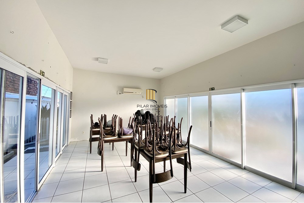 Casa de Condomínio 2 dormitórios no bairro Olaria