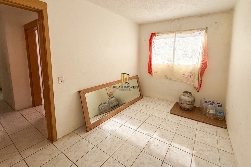 Apartamento 2 dormitórios no bairro Guajuviras