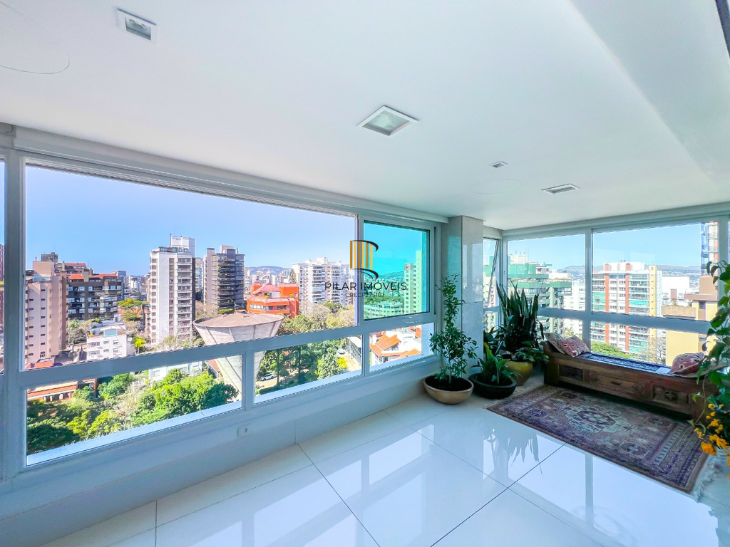Apartamento 4 dormitórios no bairro Bela Vista