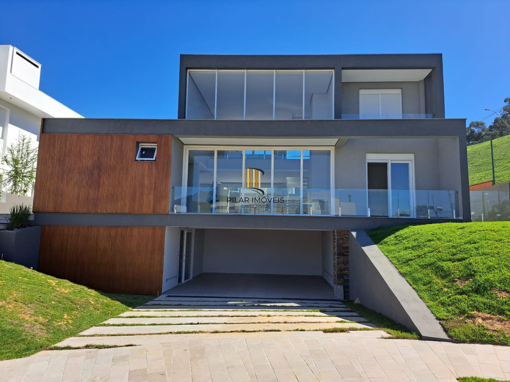 Casa de Condomínio 3 dormitórios no bairro Vila Nova