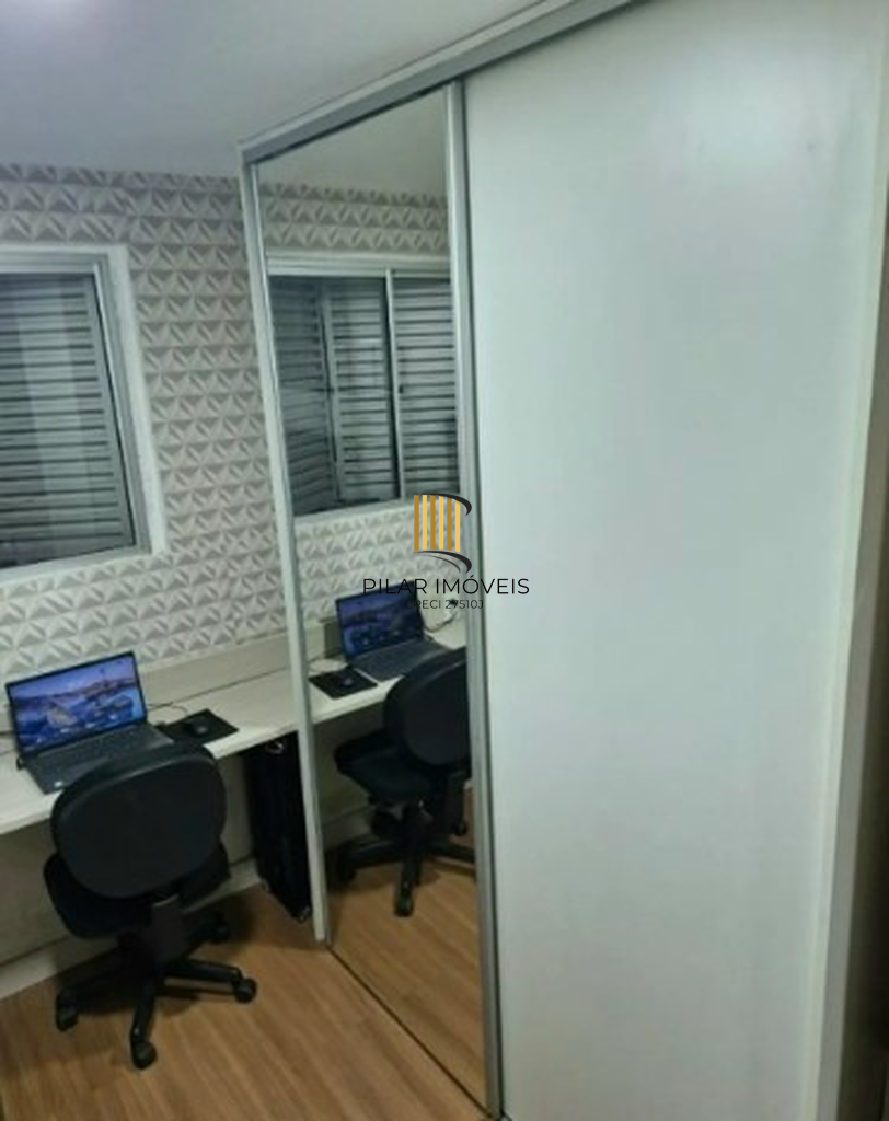Apartamento 2 dormitórios no bairro Rubem Berta