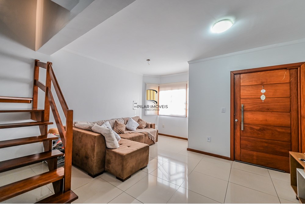 Casa de Condomínio 2 dormitórios no bairro Hípica