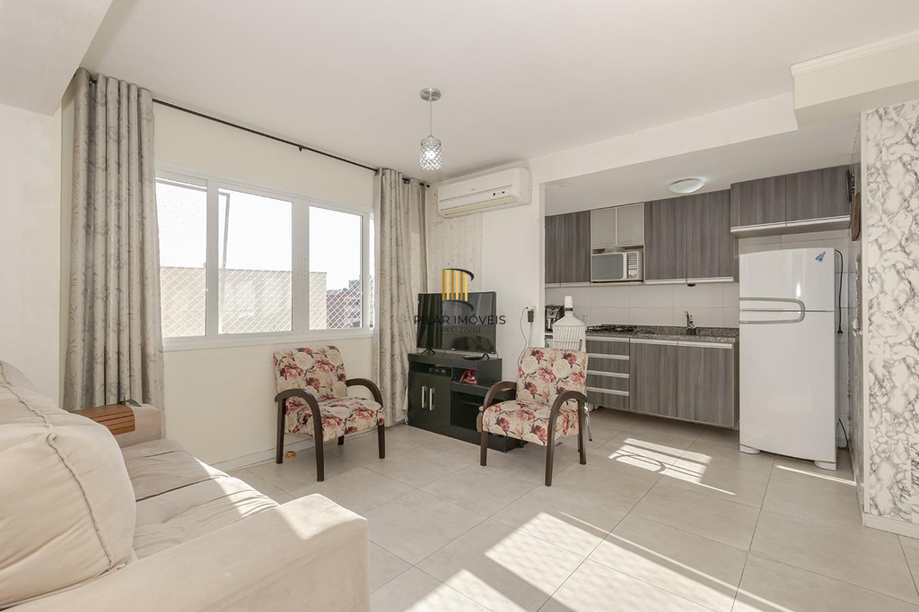 Apartamento 3 dormitórios no bairro Azenha