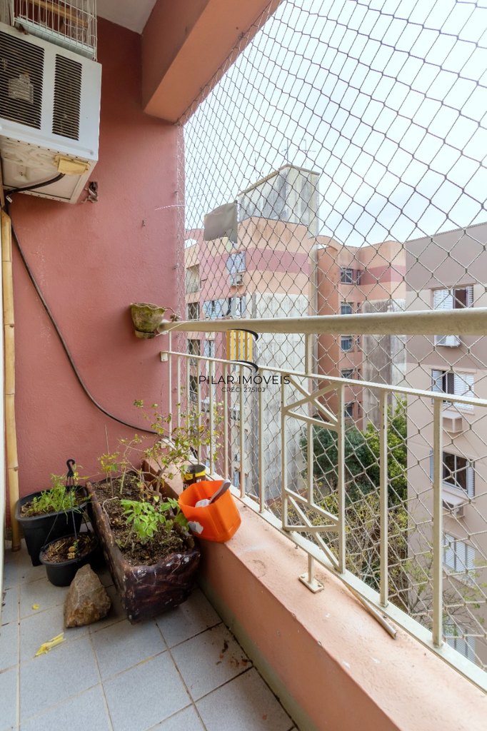 Apartamento 2 dormitórios no bairro Jardim Carvalho