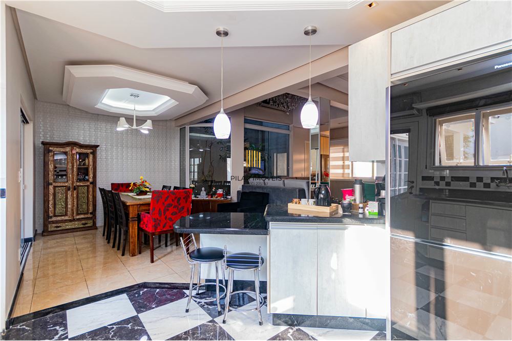 Casa de Condomínio 3 dormitórios no bairro Sarandi