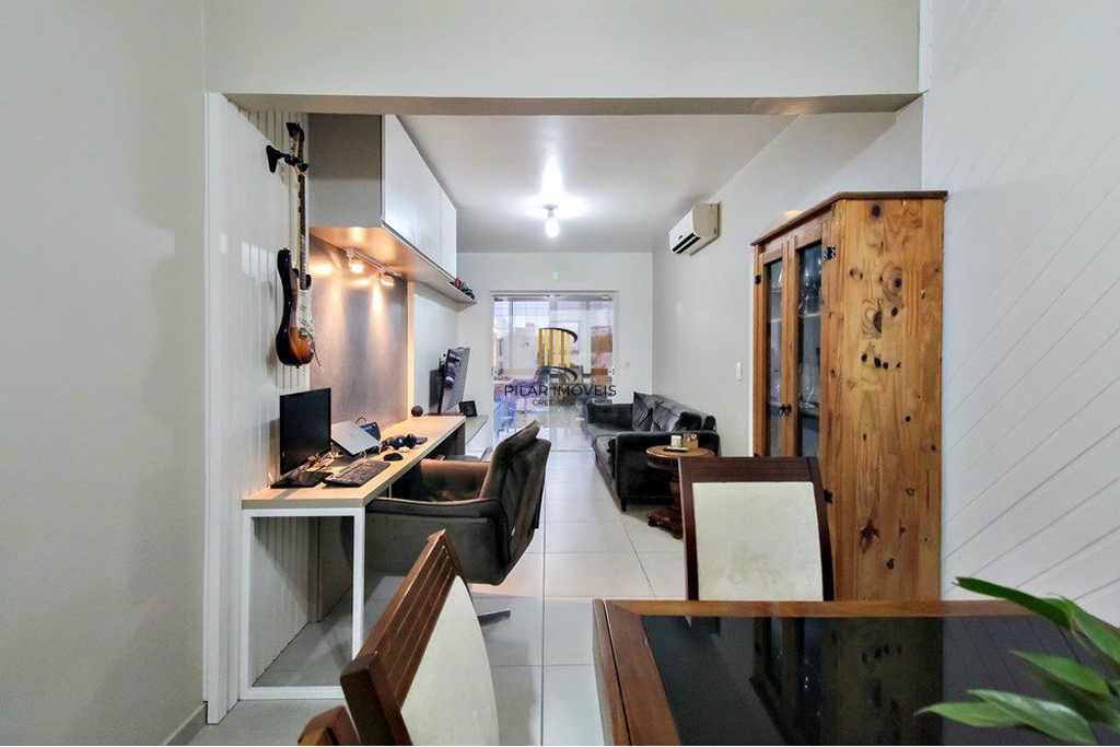 Apartamento 2 dormitórios no bairro Cavalhada