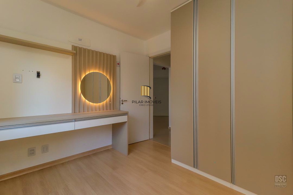 Apartamento 2 dormitórios no bairro Vila Nova