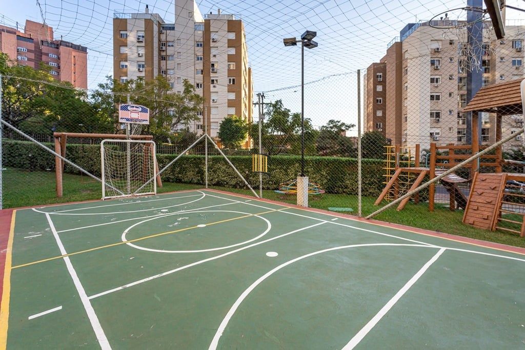 Cobertura 3 dormitórios no bairro Chácara das Pedras