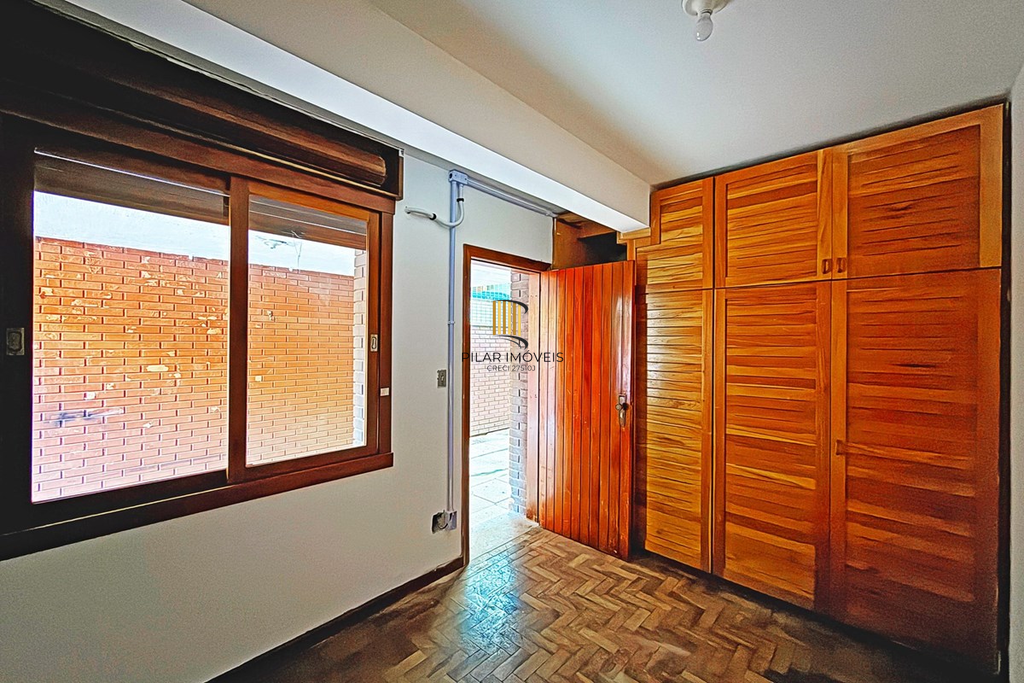 Casa 6 dormitórios no bairro Higienópolis
