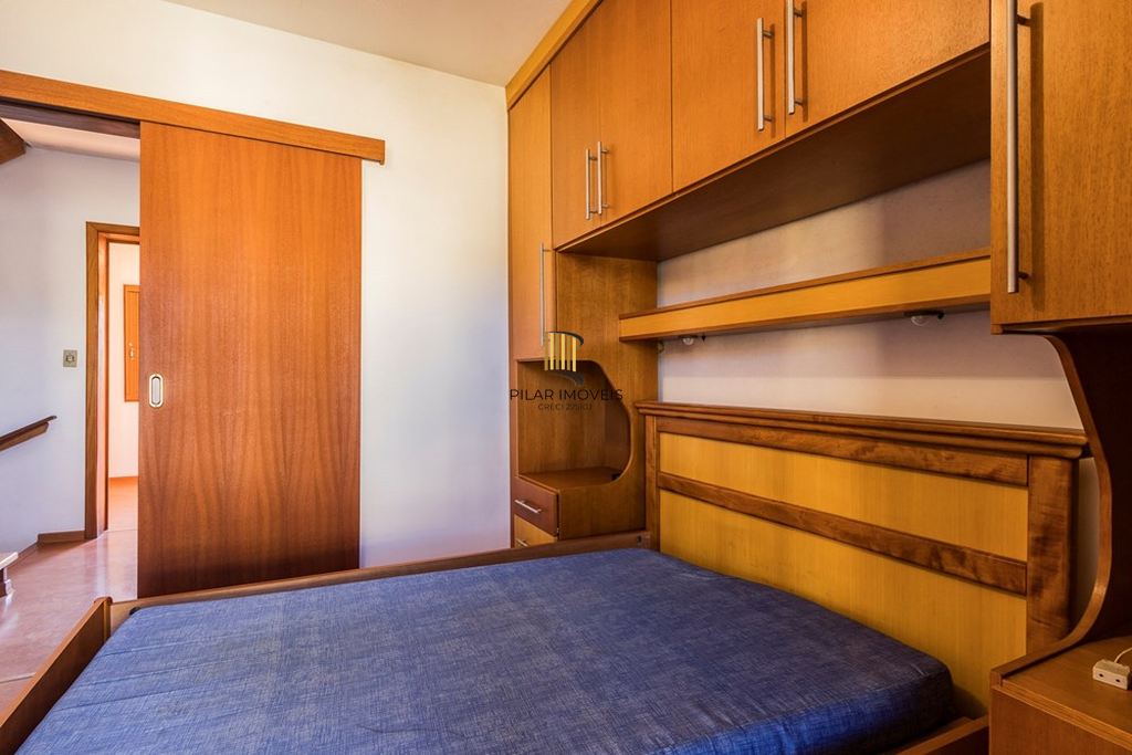 Casa de Condomínio 2 dormitórios no bairro Aberta dos Morros