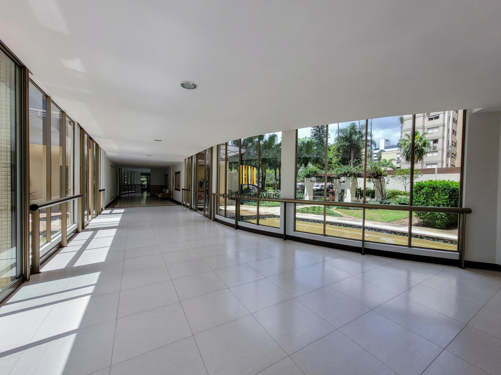 Apartamento 3 dormitórios no bairro Menino Deus