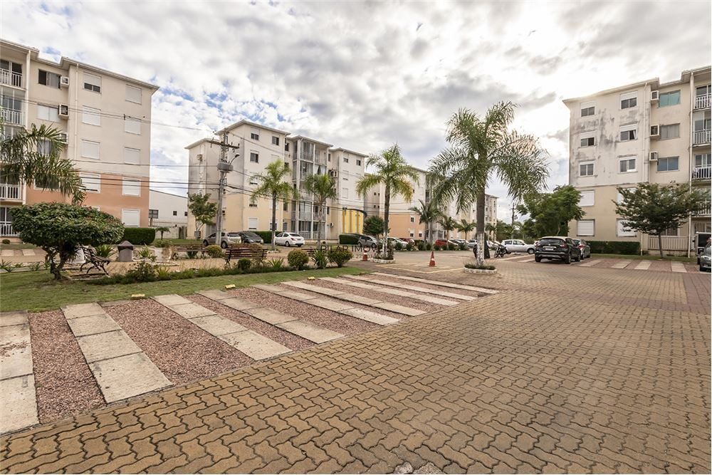 Apartamento 3 dormitórios no bairro Humaitá