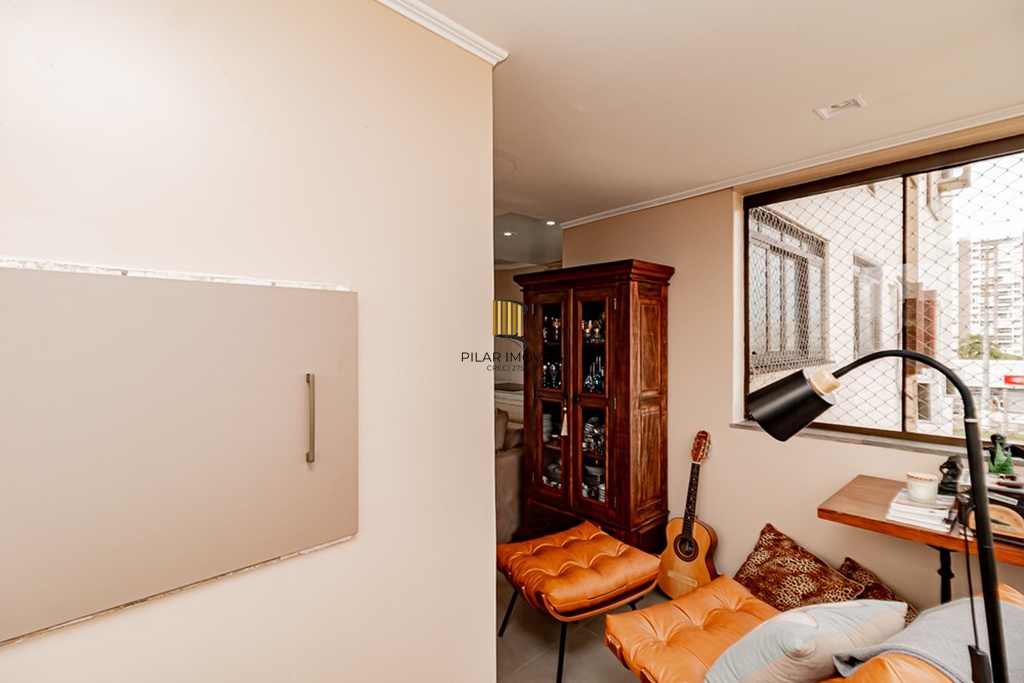 Apartamento 3 dormitórios no bairro Menino Deus