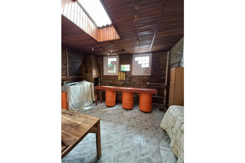 Casa de Condomínio 5 dormitórios no bairro Santa Tereza