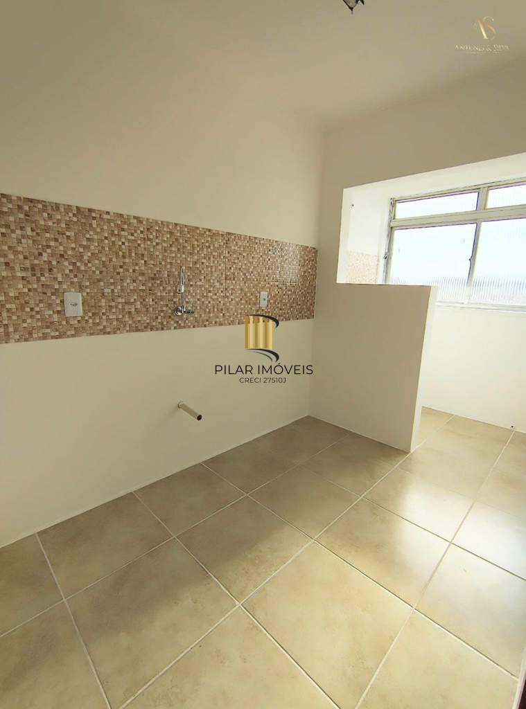Apartamento 2 dormitórios no bairro Sarandi