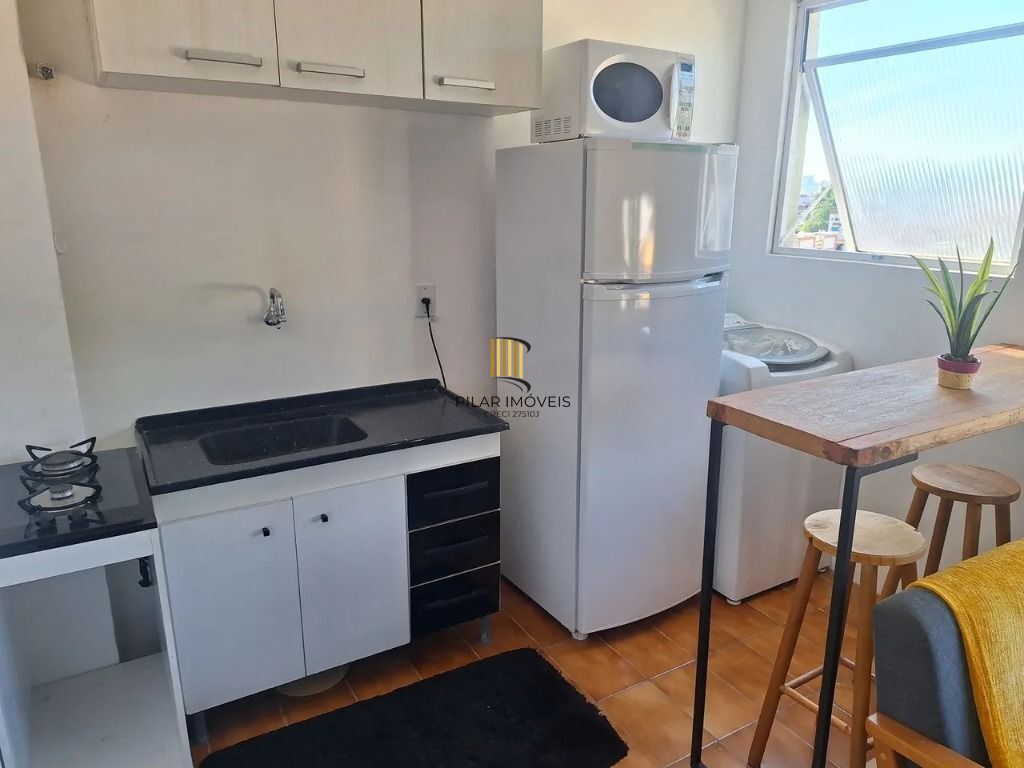 Apartamento 1 dormitório no bairro Azenha