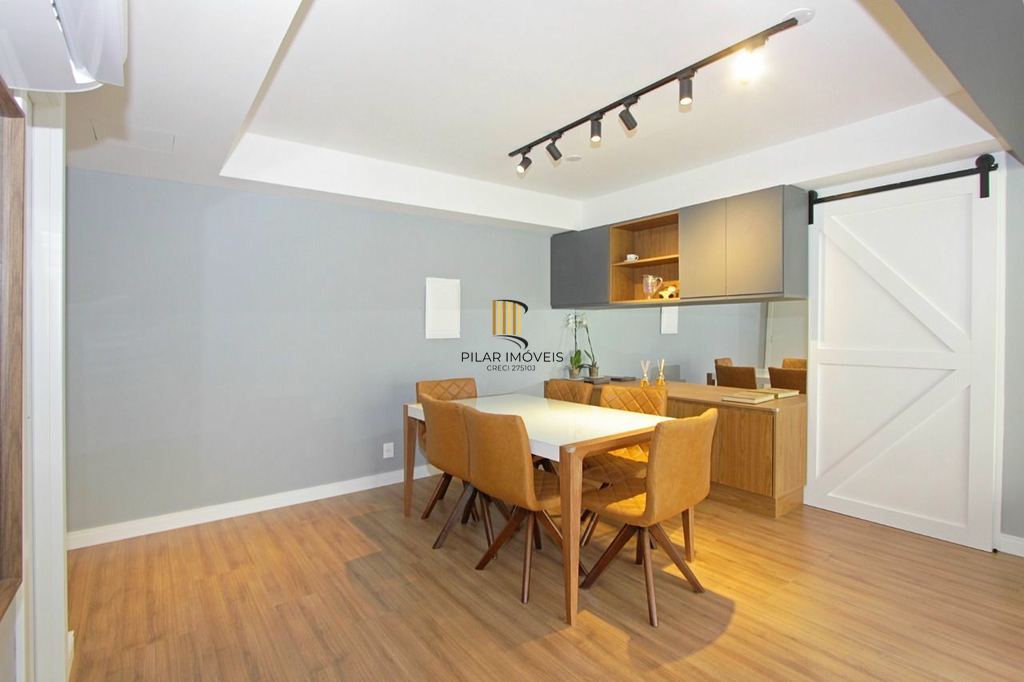 Apartamento 3 dormitórios no bairro Menino Deus